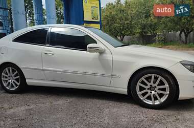 Купе Mercedes-Benz CLC-Class 2009 в 