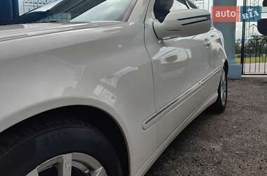 Купе Mercedes-Benz CLC-Class 2009 в 