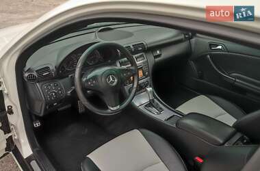 Купе Mercedes-Benz CLC-Class 2009 в 