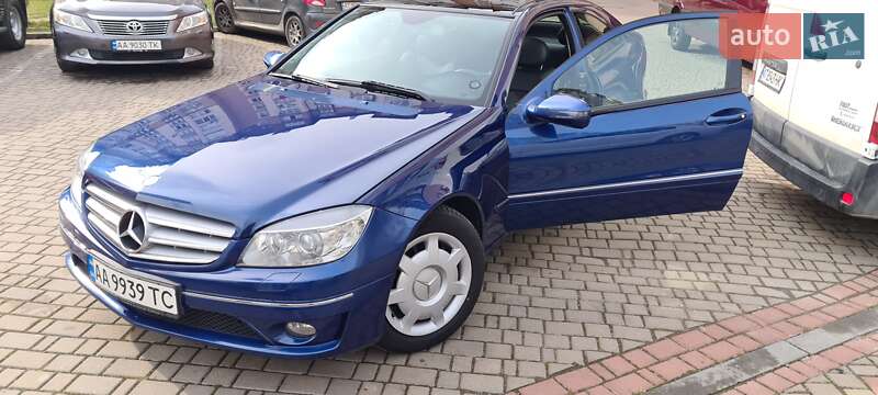 Купе Mercedes-Benz CLC-Class 2008 в Киеве