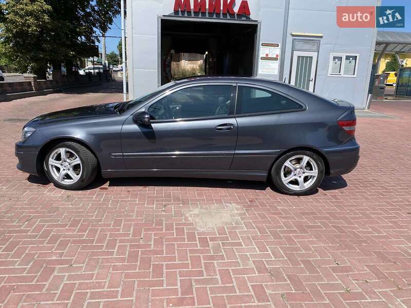 Купе Mercedes-Benz CLC-Class 2008 в Ровно