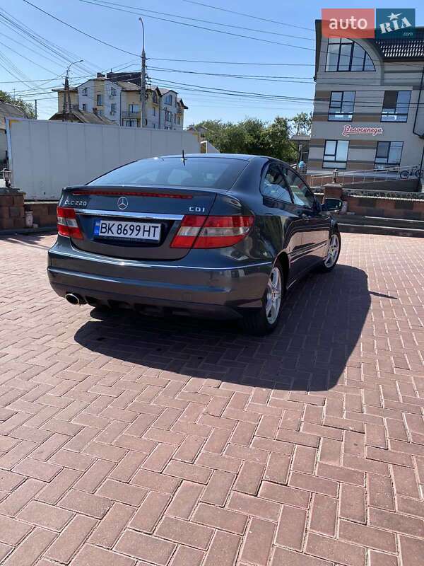 Купе Mercedes-Benz CLC-Class 2008 в Ровно