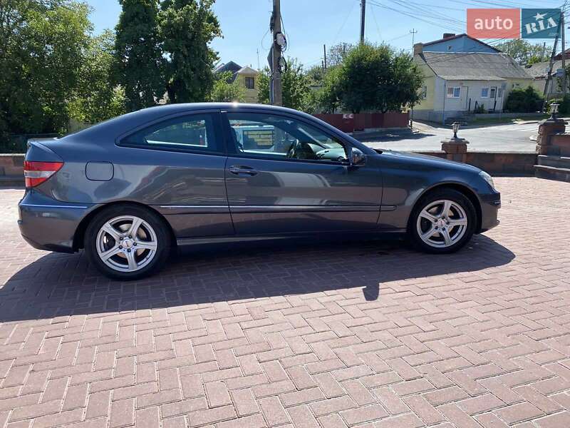 Купе Mercedes-Benz CLC-Class 2008 в Ровно