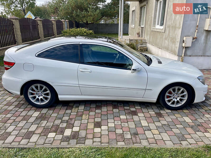 Купе Mercedes-Benz CLC-Class 2008 в Луцке