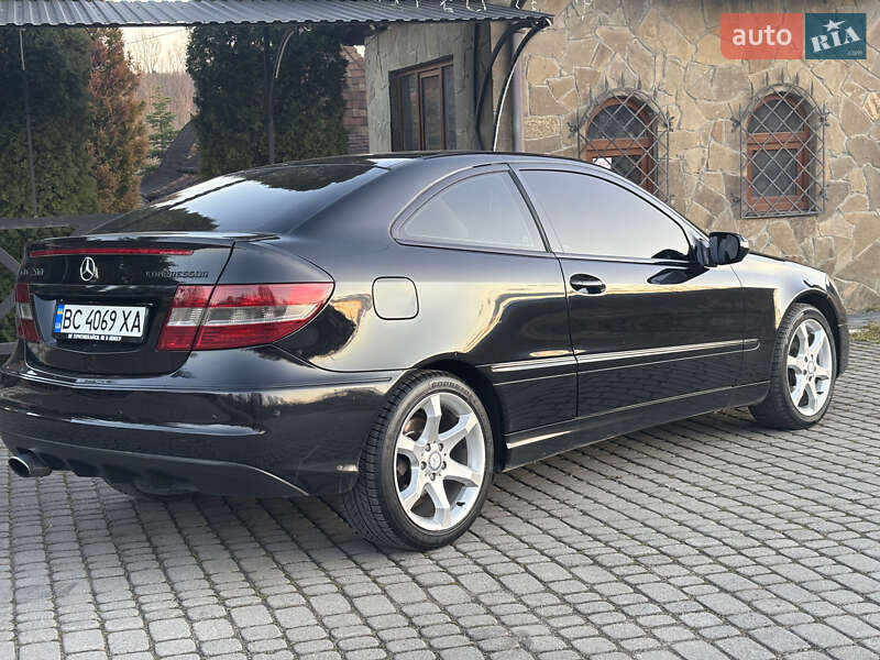 Купе Mercedes-Benz CLC-Class 2009 в Дрогобыче