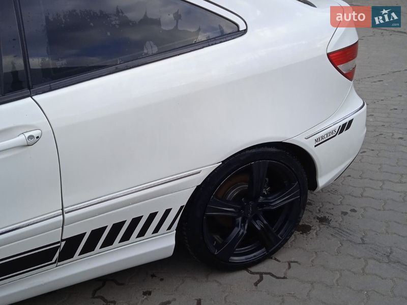 Купе Mercedes-Benz CLC-Class 2009 в Луцке