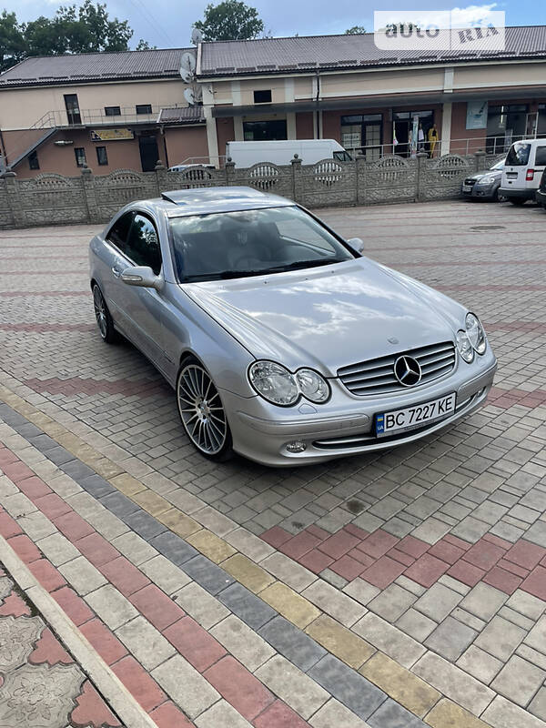 Купе Mercedes-Benz CLK 270 2004 в Львові