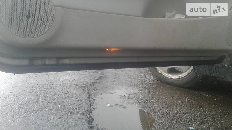 Купе Mercedes-Benz CLK-Class 1998 в Великому Березному