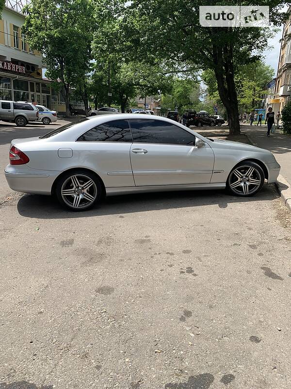 Купе Mercedes-Benz CLK-Class 2004 в Одесі