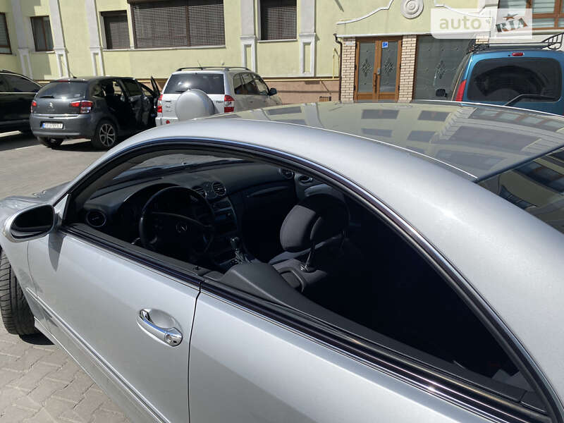 Купе Mercedes-Benz CLK-Class 2002 в Хмельницькому
