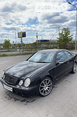 Купе Mercedes-Benz CLK-Class 2001 в Києві