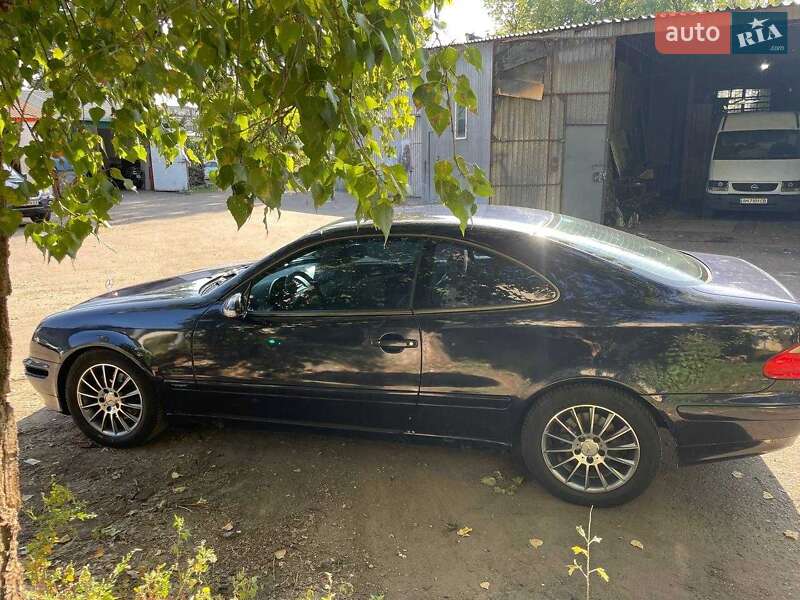 Купе Mercedes-Benz CLK-Class 2001 в Києві
