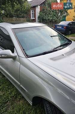 Купе Mercedes-Benz CLK-Class 2003 в 