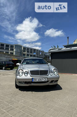 Купе Mercedes-Benz CLK-Class 2001 в Львове