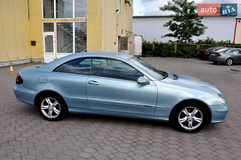 Купе Mercedes-Benz CLK-Class 2003 в Львове