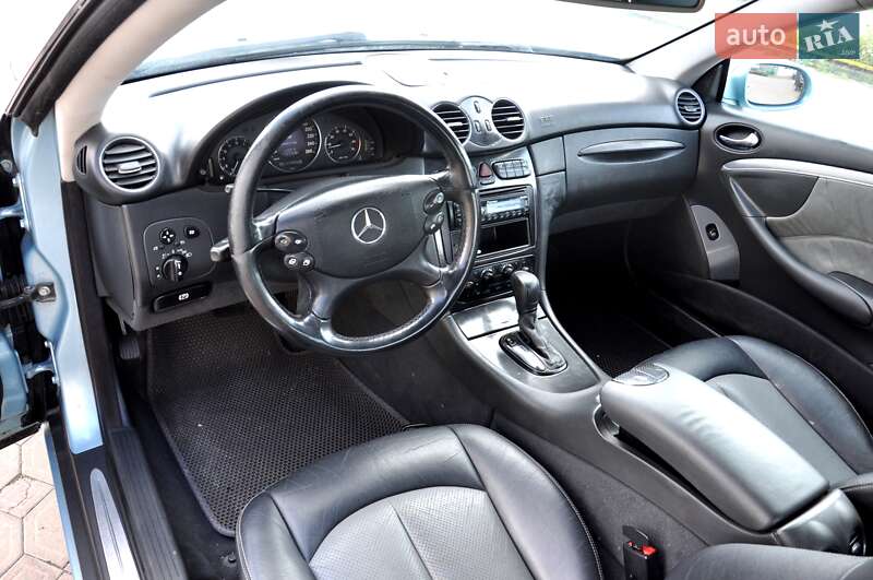 Купе Mercedes-Benz CLK-Class 2003 в Львове