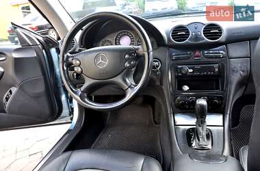Купе Mercedes-Benz CLK-Class 2003 в 