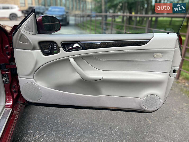 Кабриолет Mercedes-Benz CLK-Class 2002 в Киеве