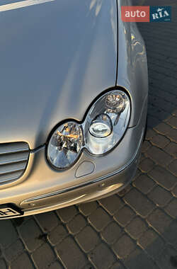 Купе Mercedes-Benz CLK-Class 2002 в 