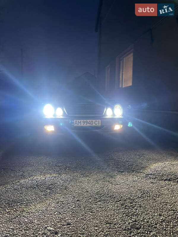 Купе Mercedes-Benz CLK-Class 1999 в Києві