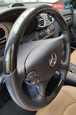 Кабриолет Mercedes-Benz CLK-Class 2006 в 