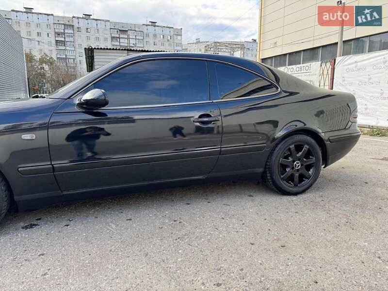 Купе Mercedes-Benz CLK-Class 1997 в Черновцах