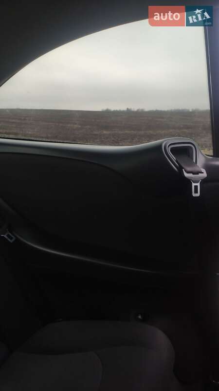 Купе Mercedes-Benz CLK-Class 2004 в Теофіполі фото 15 Купе Mercedes-Benz CLK-Class 2004 в Теофіполі