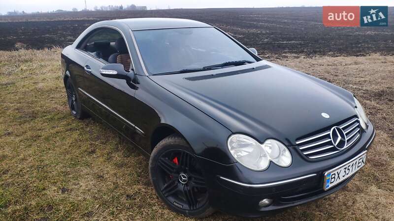 Купе Mercedes-Benz CLK-Class 2004 в 