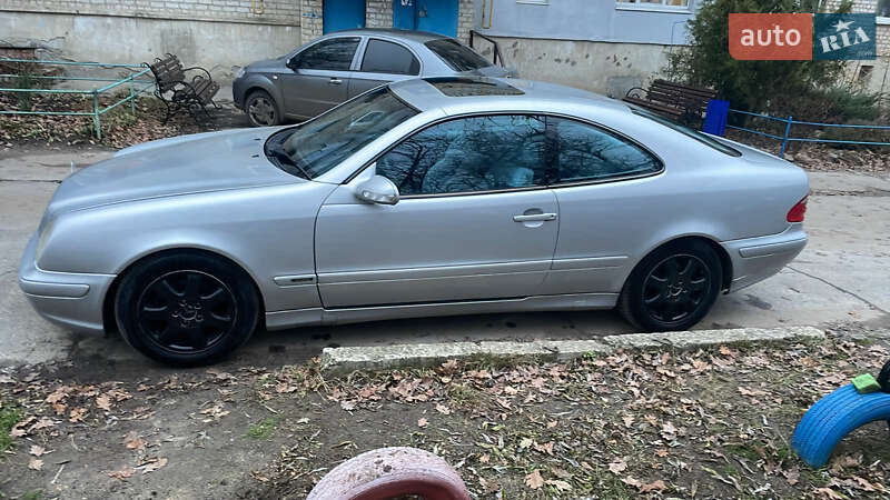 Купе Mercedes-Benz CLK-Class 2000 в Андріївці