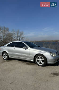 Купе Mercedes-Benz CLK-Class 2002 в Днепре