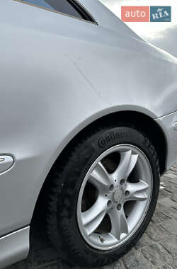 Купе Mercedes-Benz CLK-Class 2002 в 