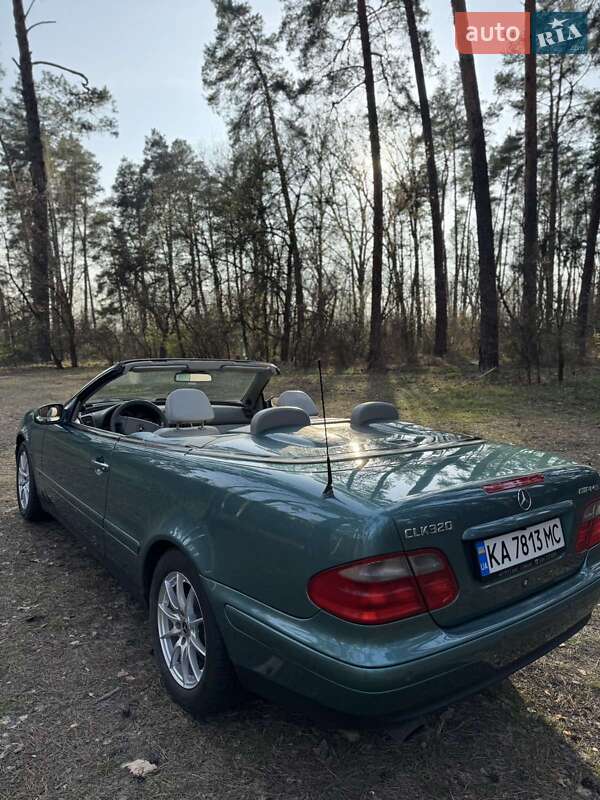 Кабриолет Mercedes-Benz CLK-Class 1998 в Киеве