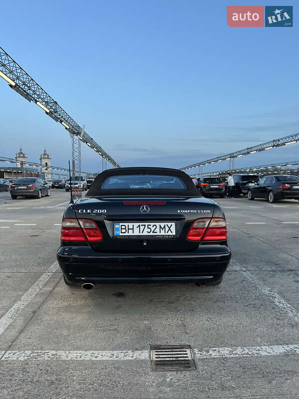Кабриолет Mercedes-Benz CLK-Class 2002 в Одессе
