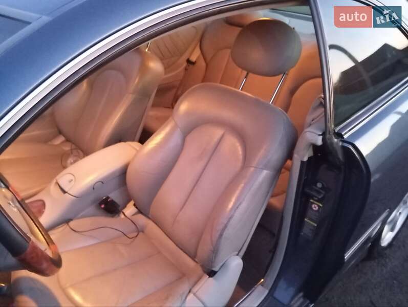 Купе Mercedes-Benz CLK-Class 2003 в Полонному