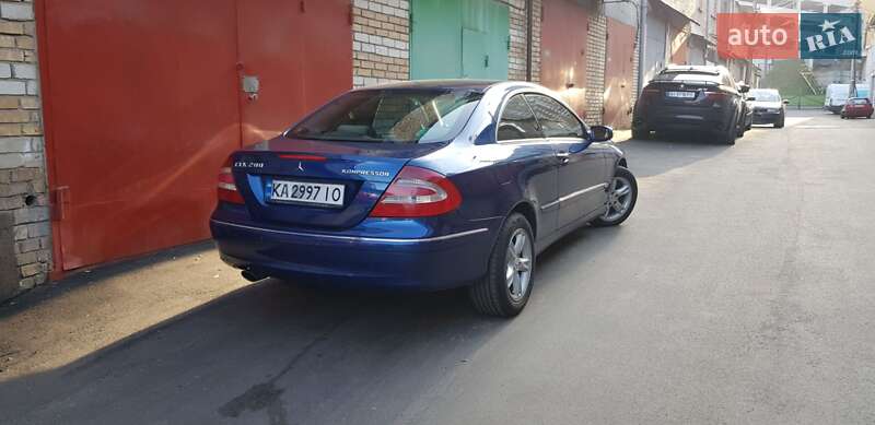 Купе Mercedes-Benz CLK-Class 2004 в Киеве