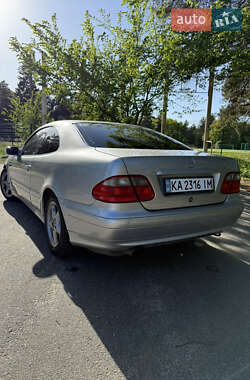 Купе Mercedes-Benz CLK-Class 2000 в 