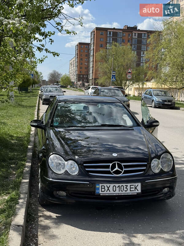 Купе Mercedes-Benz CLK-Class 2005 в 