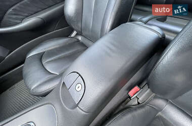 Купе Mercedes-Benz CLK-Class 2004 в 