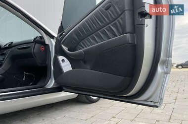 Купе Mercedes-Benz CLK-Class 2004 в 
