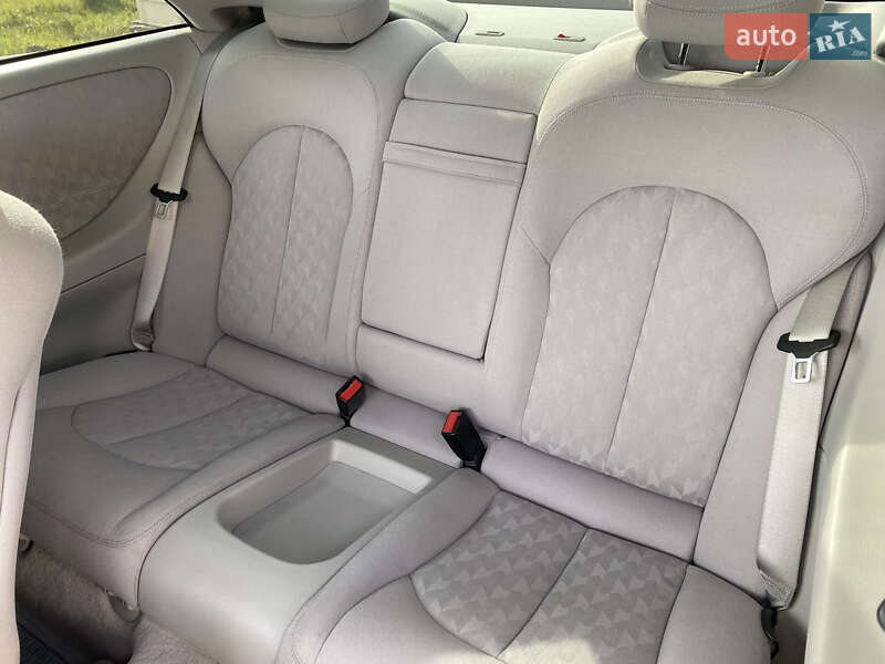 Купе Mercedes-Benz CLK-Class 2002 в Луцьку