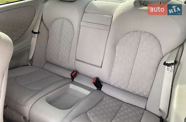 Купе Mercedes-Benz CLK-Class 2002 в 
