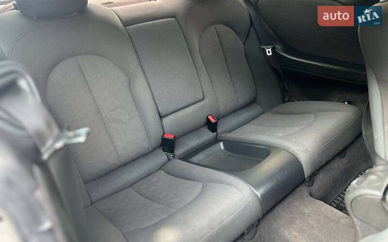 Купе Mercedes-Benz CLK-Class 2004 в Черновцах