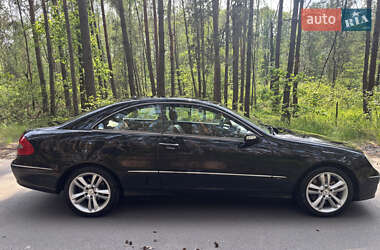 Купе Mercedes-Benz CLK-Class 2006 в 