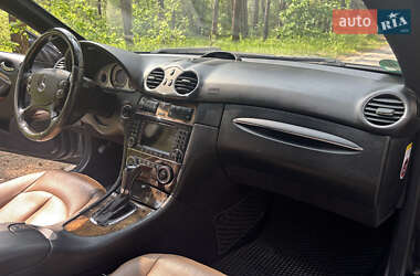 Купе Mercedes-Benz CLK-Class 2006 в 
