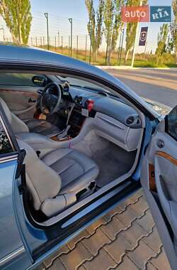 Купе Mercedes-Benz CLK-Class 2004 в 