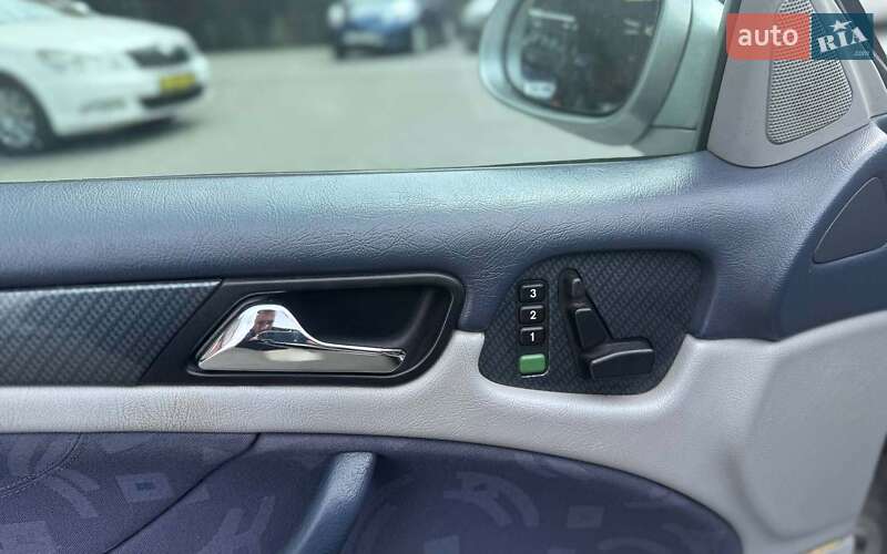 Купе Mercedes-Benz CLK-Class 1999 в Черновцах