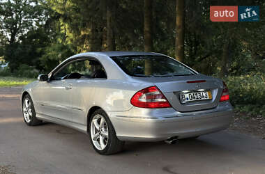 Купе Mercedes-Benz CLK-Class 2004 в 