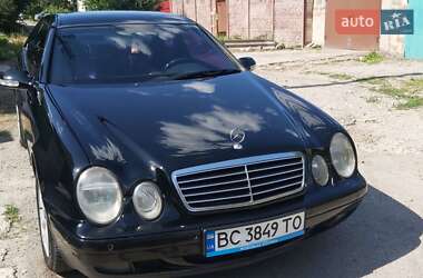 Купе Mercedes-Benz CLK-Class 2001 в 