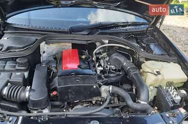 Купе Mercedes-Benz CLK-Class 2001 в 