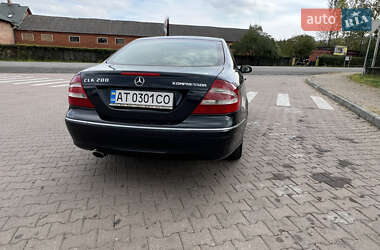 Купе Mercedes-Benz CLK-Class 2005 в 